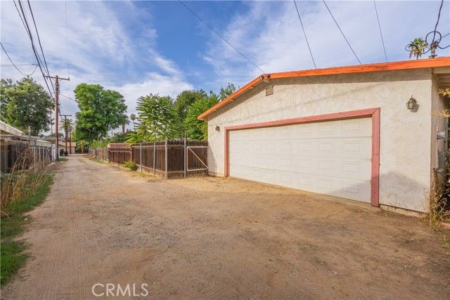4008 Bandini, Riverside, CA 92506