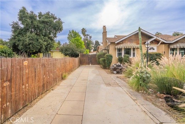 4008 Bandini, Riverside, CA 92506