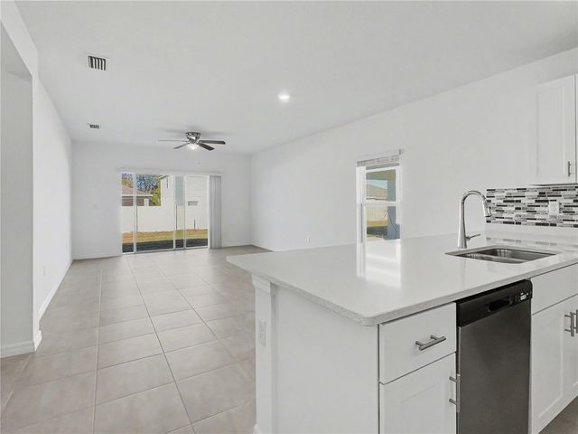 1931 ROSEWOOD CIRCLE, Lakeland, FL 33810