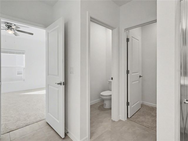 1931 ROSEWOOD CIRCLE, Lakeland, FL 33810