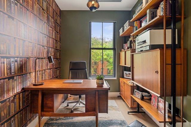 189 W Brookline St, Boston, MA 02118