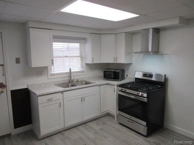 35600 Union Lake Road A, Harrison Twp, MI 48045