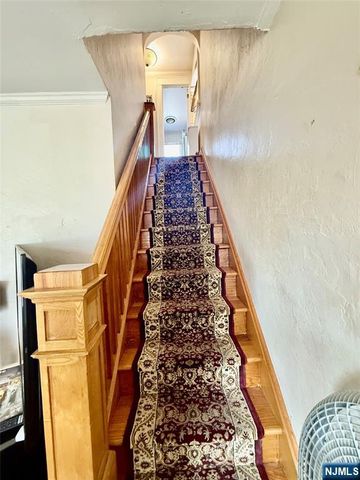 10-01 Berdan Avenue, Fair Lawn, NJ 07410