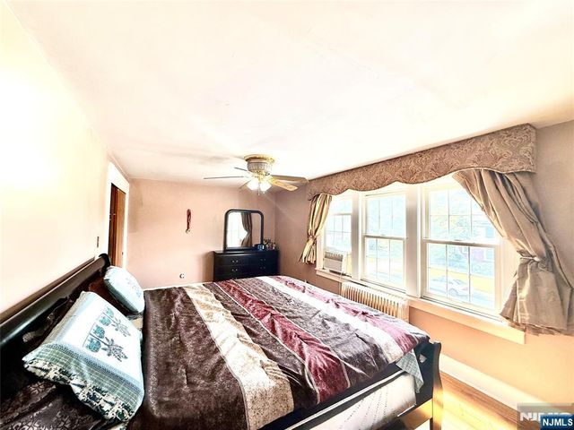 10-01 Berdan Avenue, Fair Lawn, NJ 07410