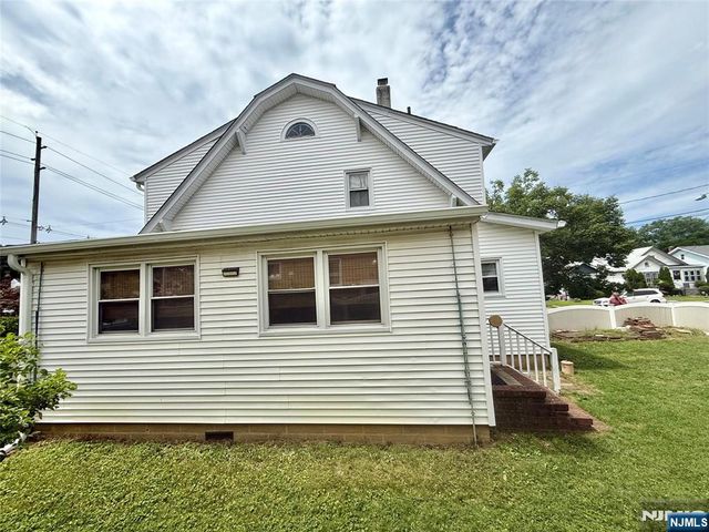 10-01 Berdan Avenue, Fair Lawn, NJ 07410