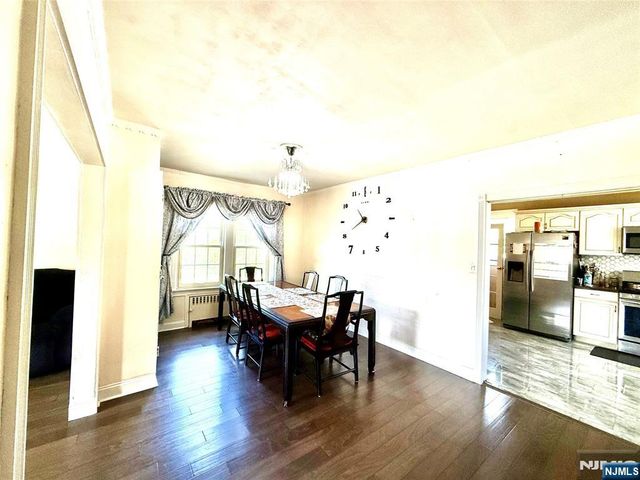 10-01 Berdan Avenue, Fair Lawn, NJ 07410