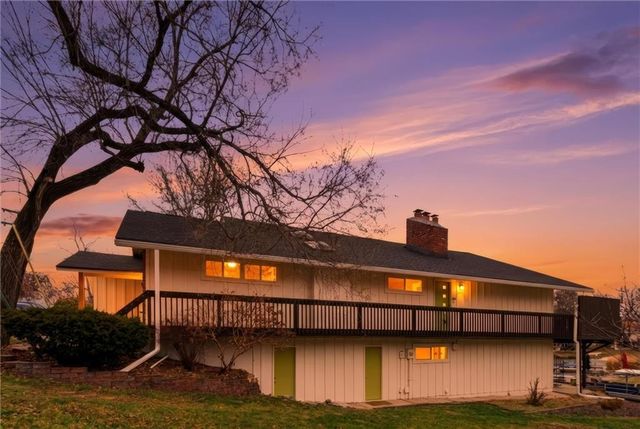 33 Anchor Drive, Lake Tapawingo, MO 64015