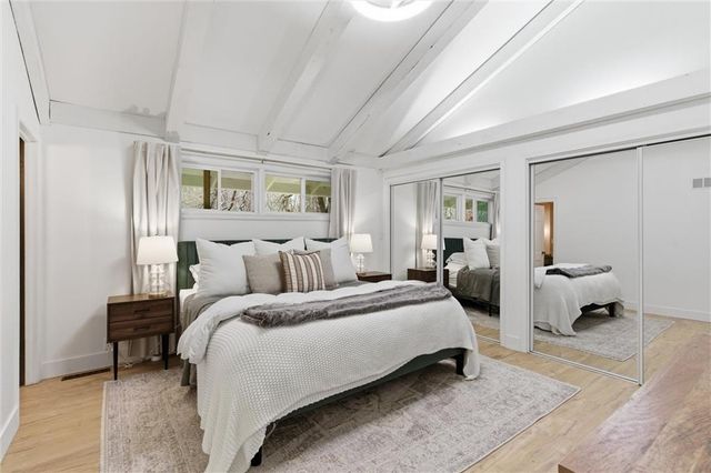 33 Anchor Drive, Lake Tapawingo, MO 64015