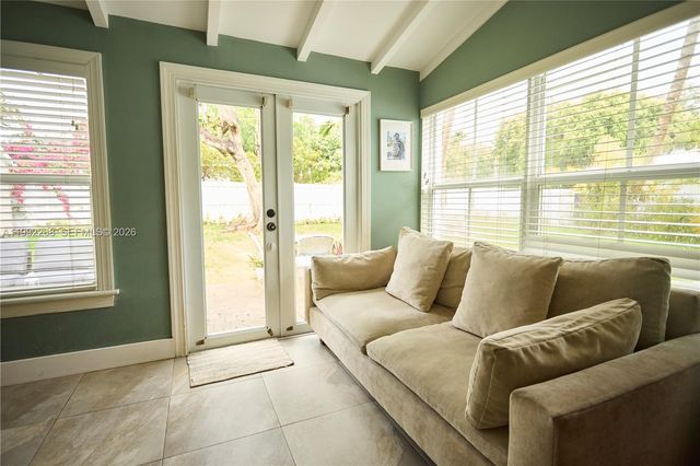 5755 Devonshire Blvd 5755, Miami, FL 33155