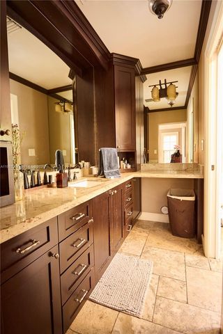 5755 Devonshire Blvd 5755, Miami, FL 33155