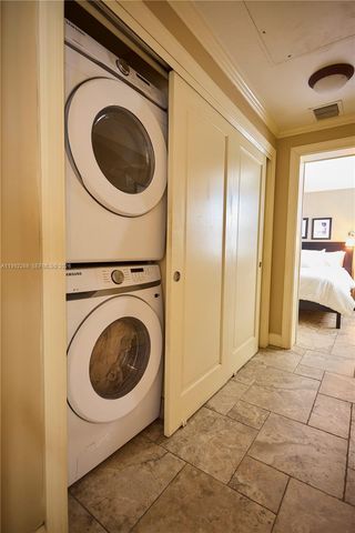 5755 Devonshire Blvd 5755, Miami, FL 33155