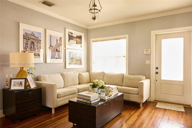 5755 Devonshire Blvd 5755, Miami, FL 33155