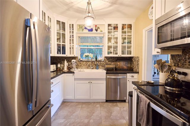 5755 Devonshire Blvd 5755, Miami, FL 33155