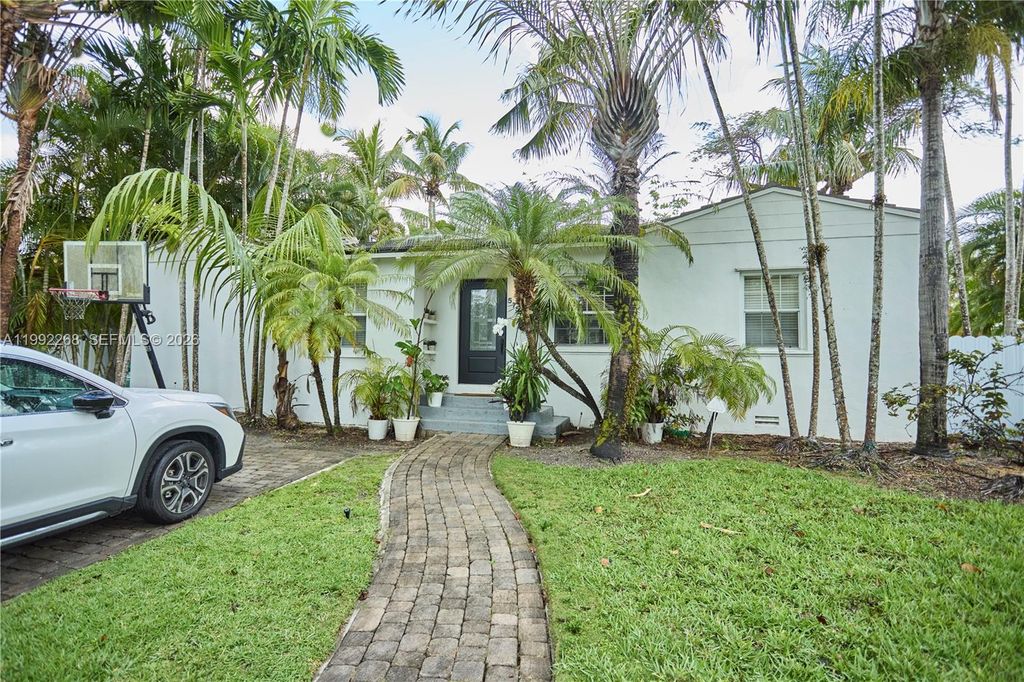 5755 Devonshire Blvd 5755, Miami, FL 33155