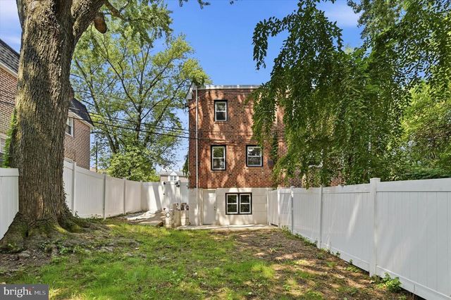 327 GREENWOOD RD, Sharon Hill, PA 19079
