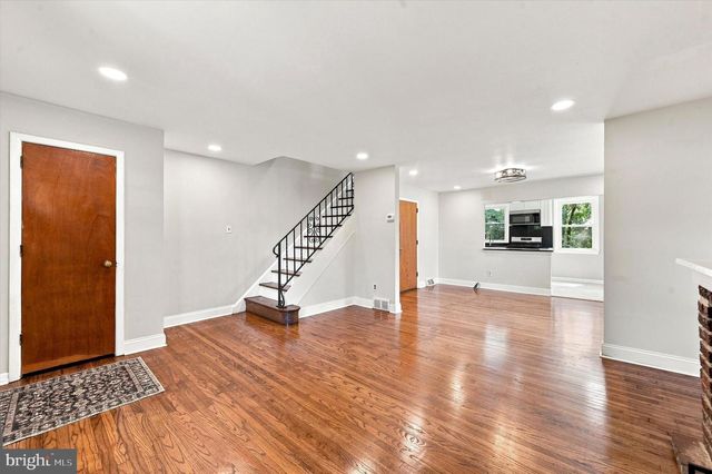 327 GREENWOOD RD, Sharon Hill, PA 19079