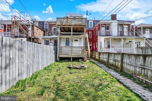 819 LINDEN AVE, York, PA 17404