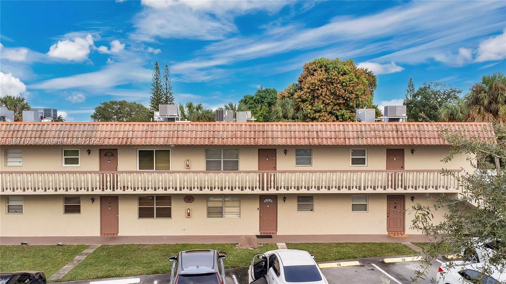 3777 NW 78TH AVE 15G, Davie, FL 33024
