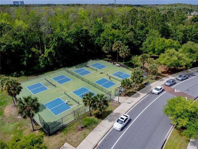 9897 LAKE DISTRICT LANE, Orlando, FL 32832