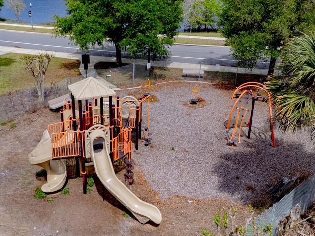 9897 LAKE DISTRICT LANE, Orlando, FL 32832