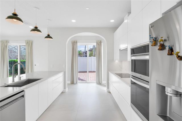 9897 LAKE DISTRICT LANE, Orlando, FL 32832