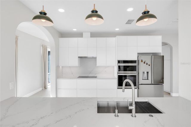 9897 LAKE DISTRICT LANE, Orlando, FL 32832