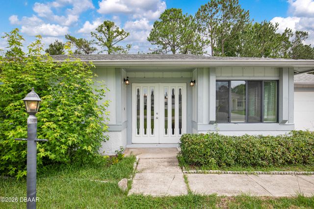 7 Warren Place, Palm Coast, FL 32164