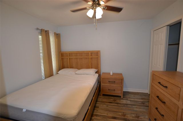 445 Carolcrest Lane 411, Livingston, TX 77351