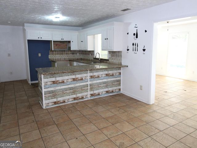 1593 Highway 82, Winder, GA 30680