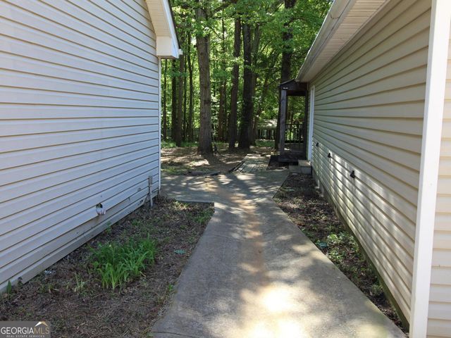 1593 Highway 82, Winder, GA 30680