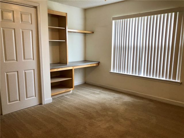 701 Harts Cove Way, Seneca, SC 29672