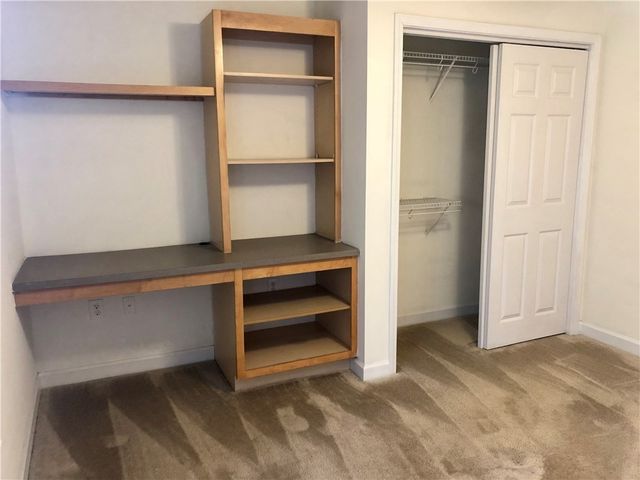 701 Harts Cove Way, Seneca, SC 29672