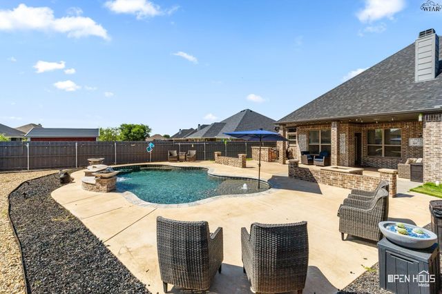 4807 FALCON CREST, Wichita Falls, TX 76310