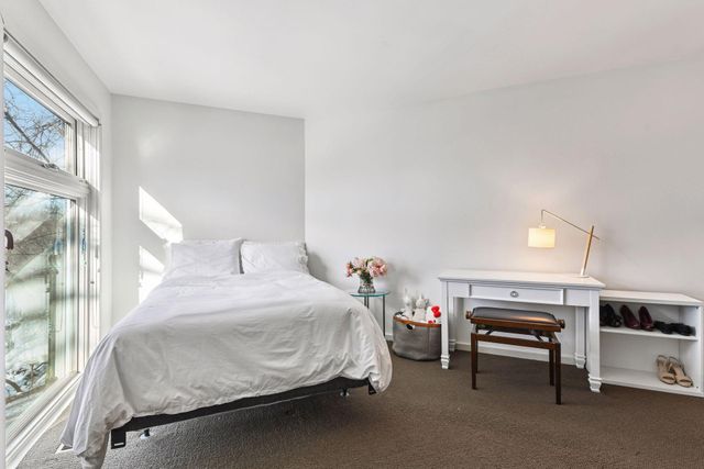 1921 Ewing Avenue S, Minneapolis, MN 55416