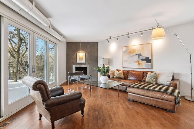 1921 Ewing Avenue S, Minneapolis, MN 55416