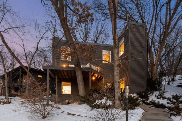 1921 Ewing Avenue S, Minneapolis, MN 55416