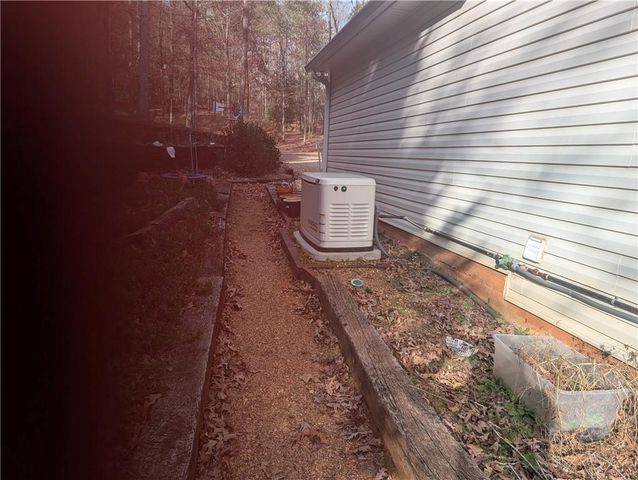 1016 Deer Wood Trail, Cleveland, GA 30528