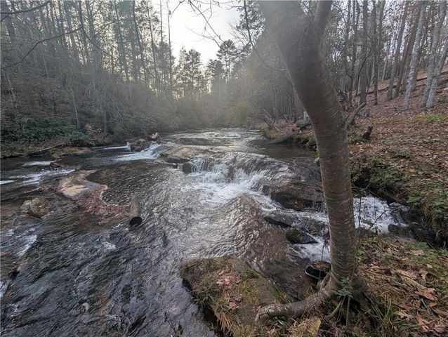 1016 Deer Wood Trail, Cleveland, GA 30528