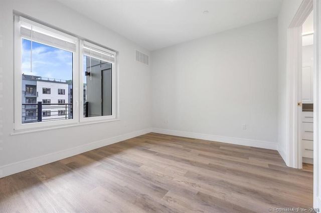 10a Willard Road 414, Norwalk, CT 06851