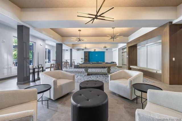 10a Willard Road 414, Norwalk, CT 06851