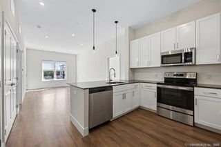 10a Willard Road 414, Norwalk, CT 06851