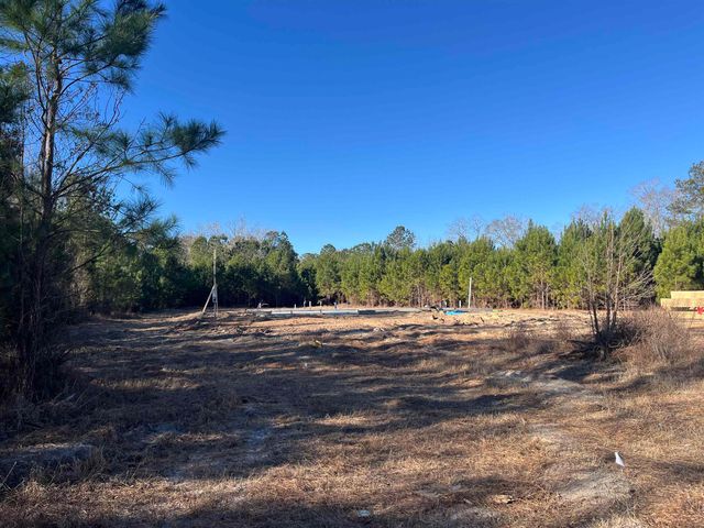 994 Inglewood Dr., Loris, SC 29569