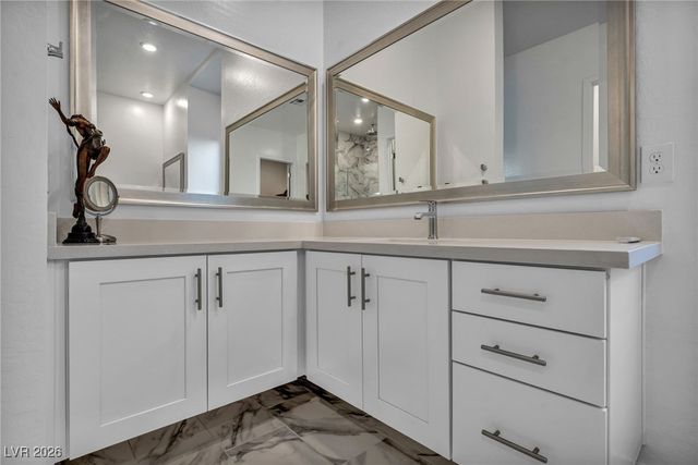 218 Shaded Canyon Drive, Henderson, NV 89012