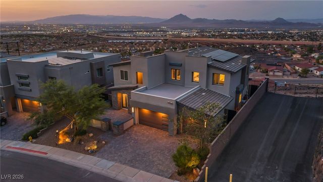 218 Shaded Canyon Drive, Henderson, NV 89012