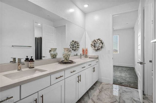 218 Shaded Canyon Drive, Henderson, NV 89012