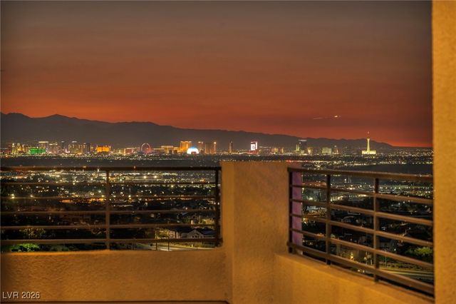 218 Shaded Canyon Drive, Henderson, NV 89012