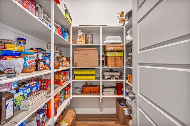 218 Shaded Canyon Drive, Henderson, NV 89012