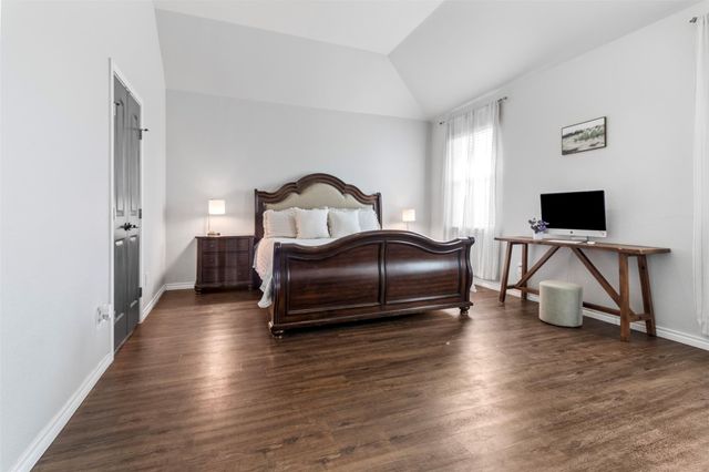 8331 Quiet Bay Drive, Baytown, TX 77523