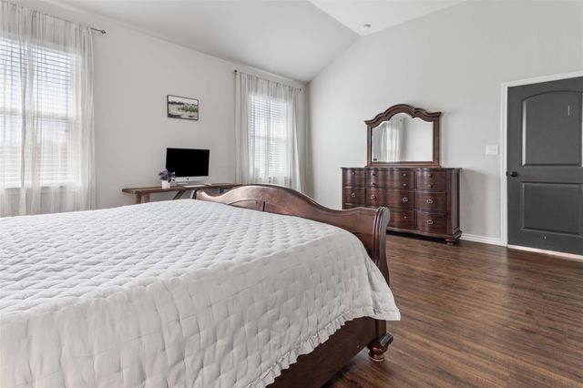 8331 Quiet Bay Drive, Baytown, TX 77523