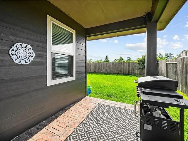 8331 Quiet Bay Drive, Baytown, TX 77523